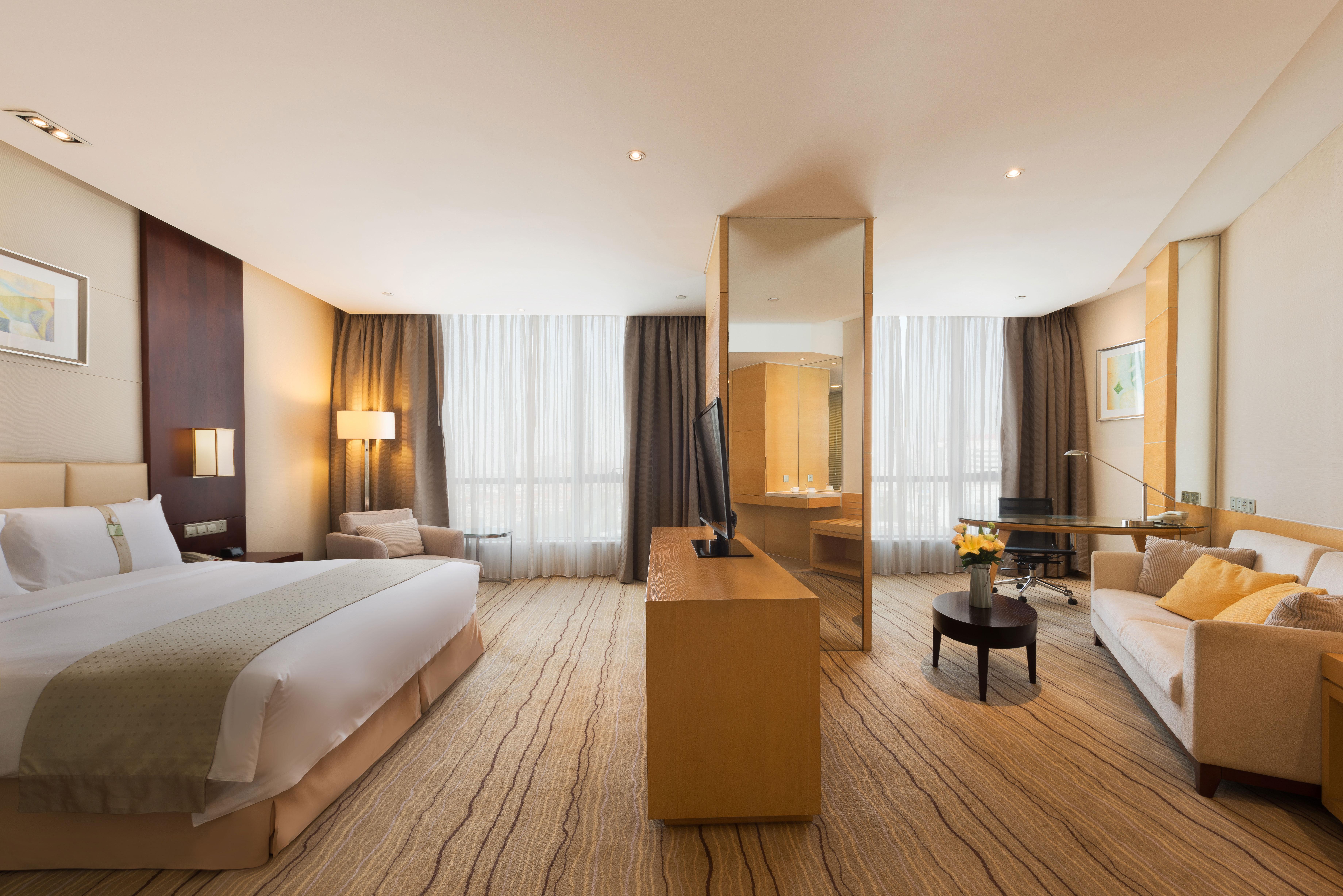 Holiday Inn Taicang City Centre By Ihg Экстерьер фото