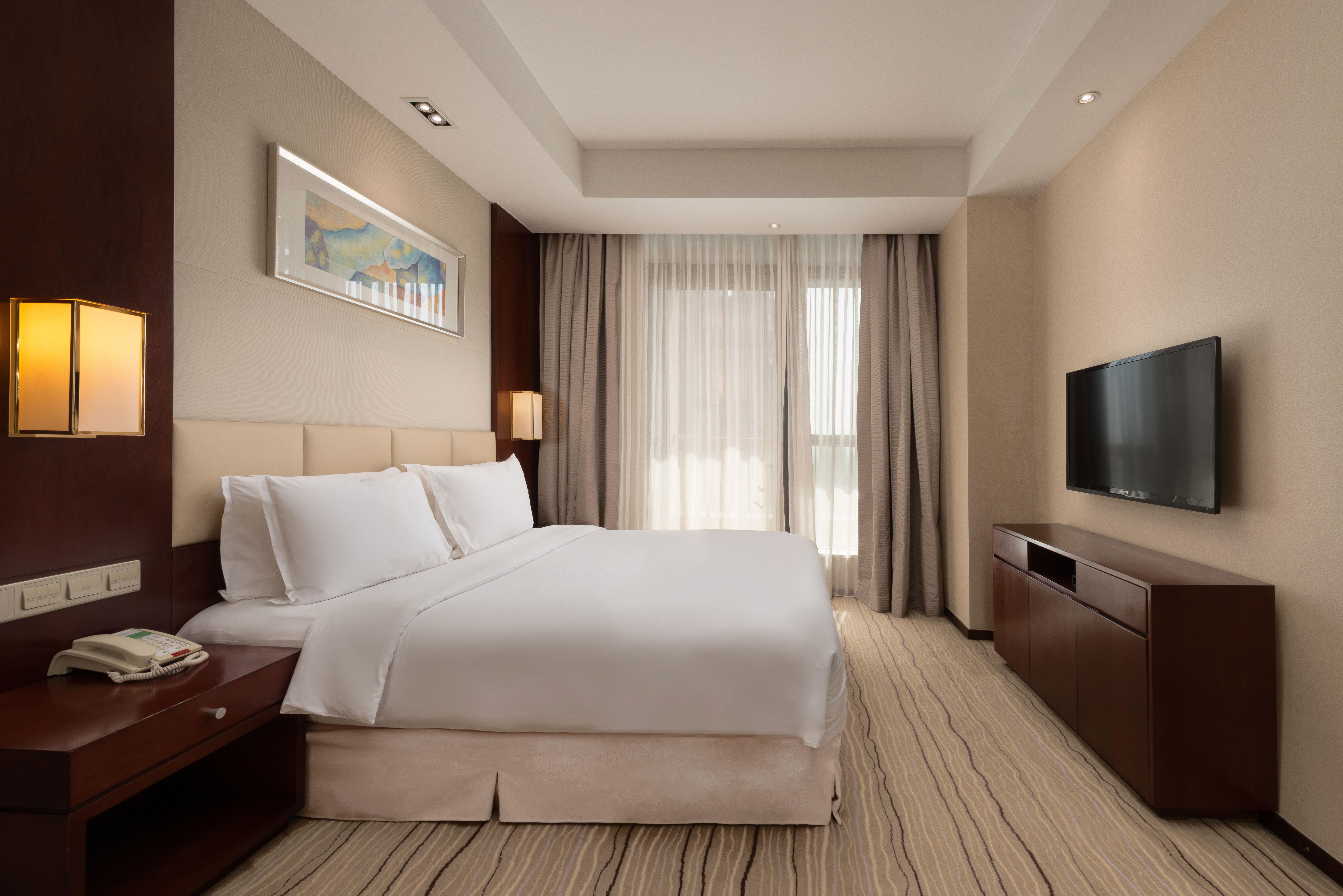 Holiday Inn Taicang City Centre By Ihg Экстерьер фото