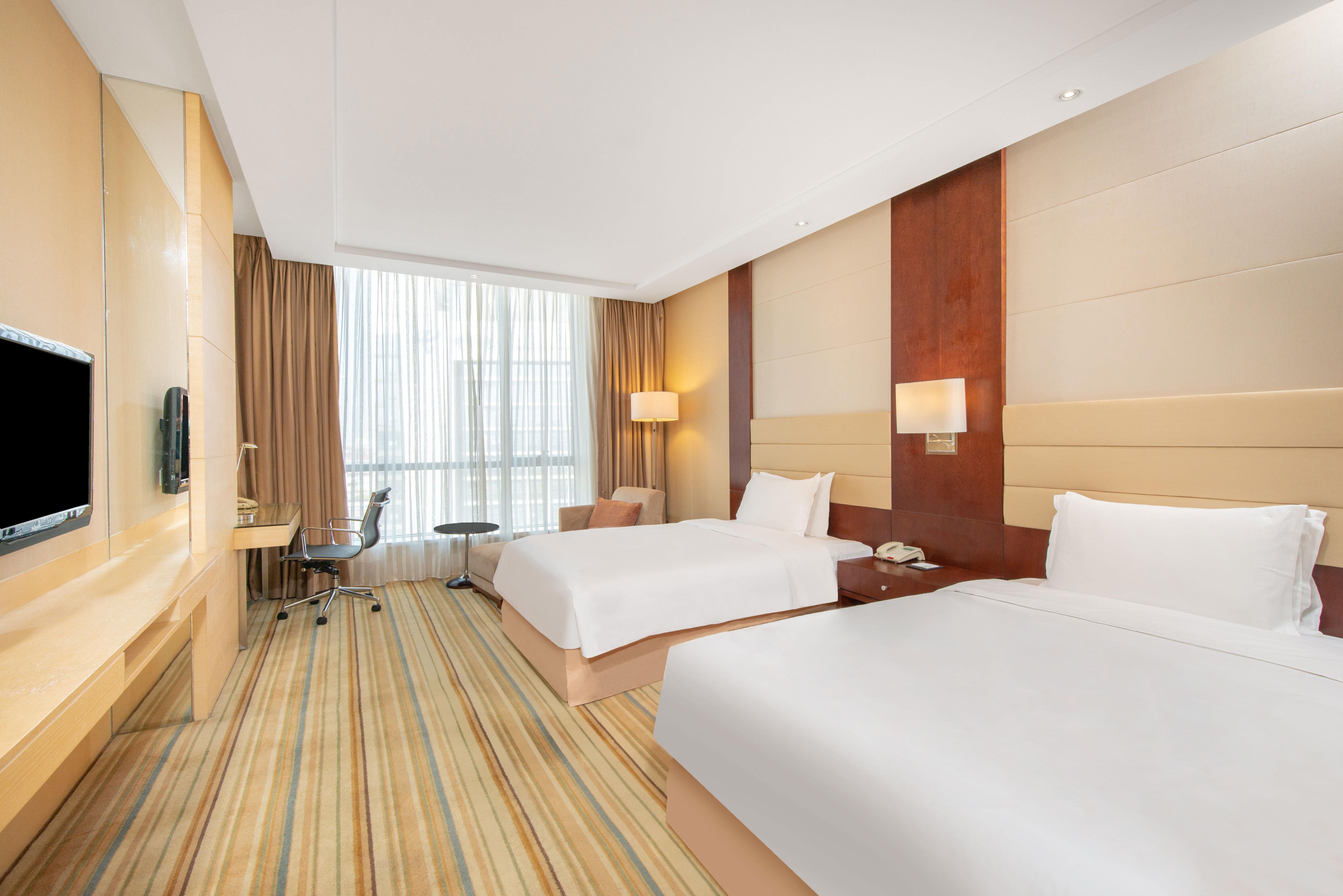 Holiday Inn Taicang City Centre By Ihg Экстерьер фото